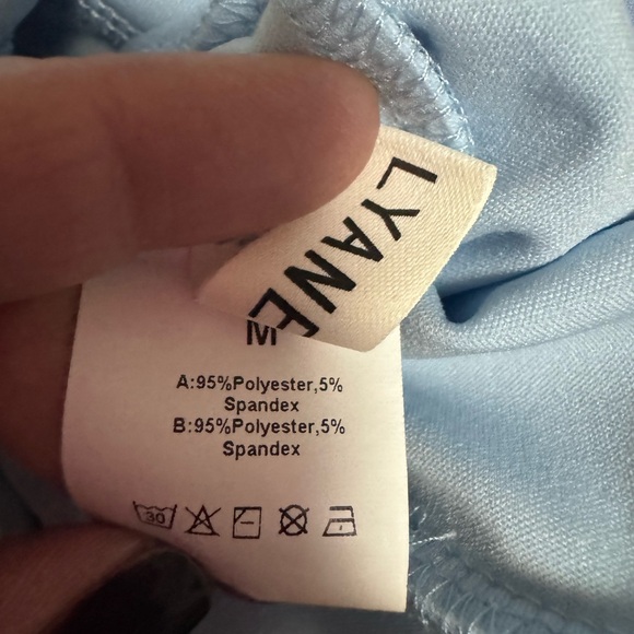 New Baby Blue open from shorts romper - Picture 10 of 13